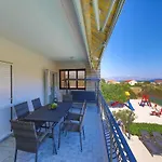 Villa Scenic Elegant With Pool *